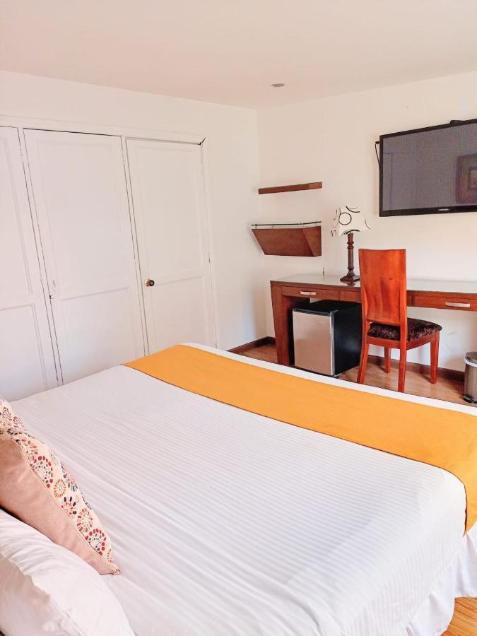 Hotel Marbella Chico 波哥大 外观 照片