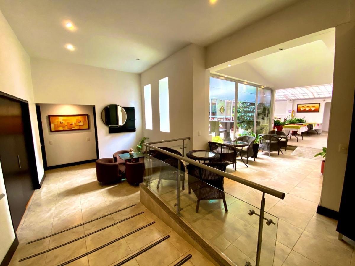 Hotel Marbella Chico 波哥大 外观 照片
