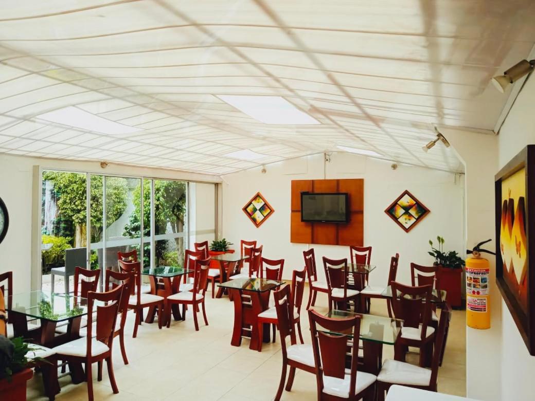 Hotel Marbella Chico 波哥大 外观 照片